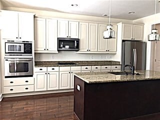 Building Photo - 453 Brick Kiln Dr