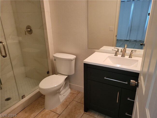 Building Photo - 2117 Echo Bay