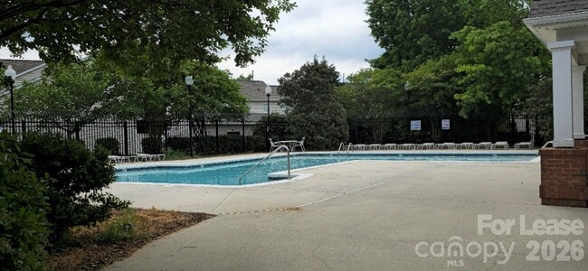 Building Photo - 8049 Stoneham Ct