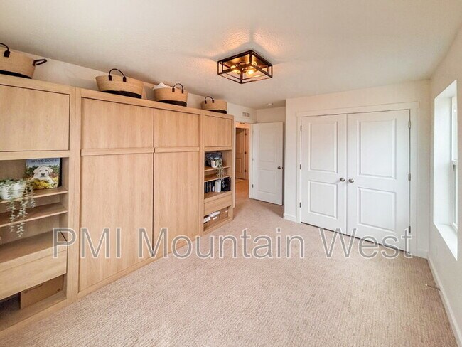 Building Photo - 11682 S Bingham Rim Rd