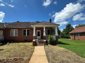 Building Photo - 618 Grier St