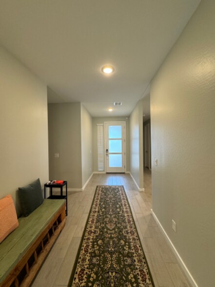 Building Photo - 22464 E Rosa Rd