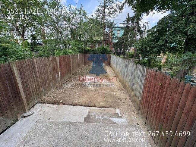 Building Photo - 5523 Hazel Ave