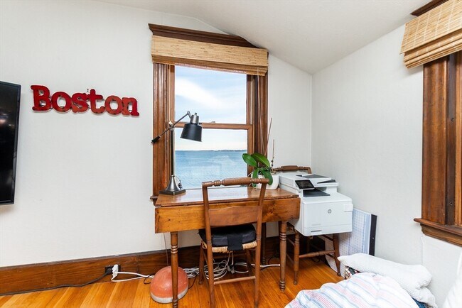 Building Photo - 322 Humphrey St