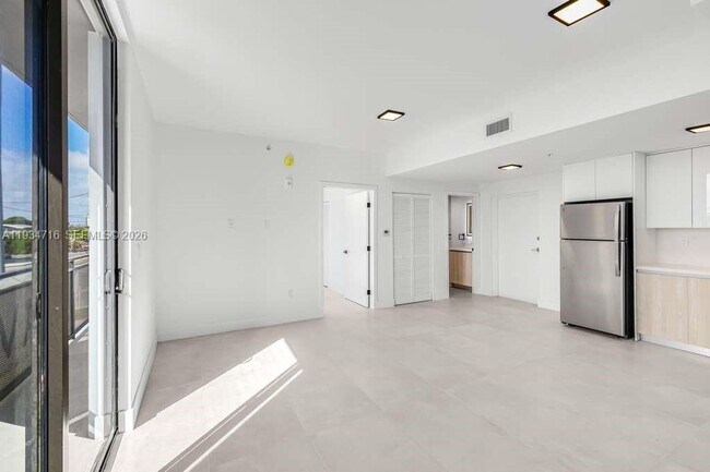 Building Photo - 1547 NW 2nd St