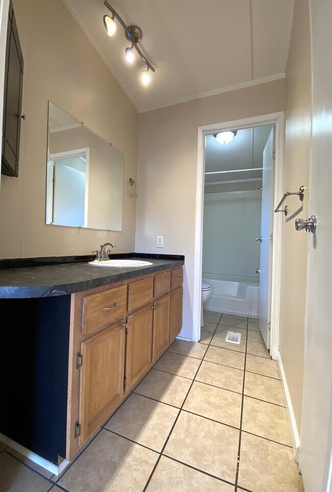 Building Photo - 54 Windy Hill Rd