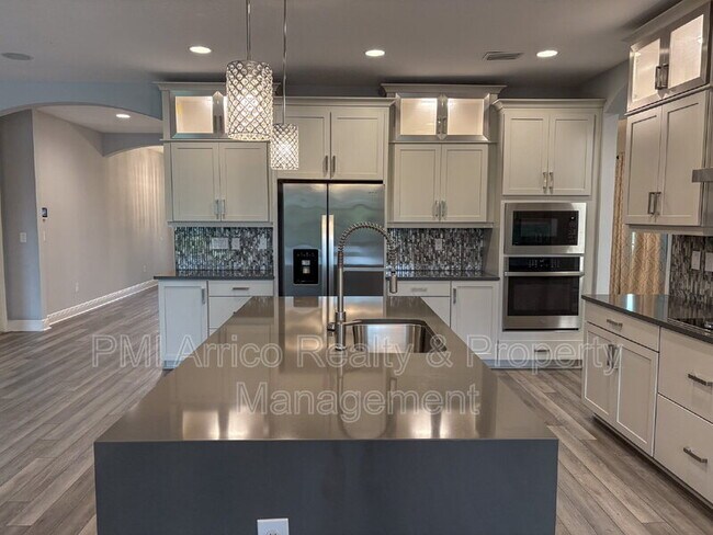 Building Photo - 12860 Satin Lily Dr