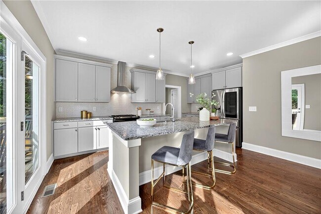 Building Photo - 2675 Sugar Mill Dr SE