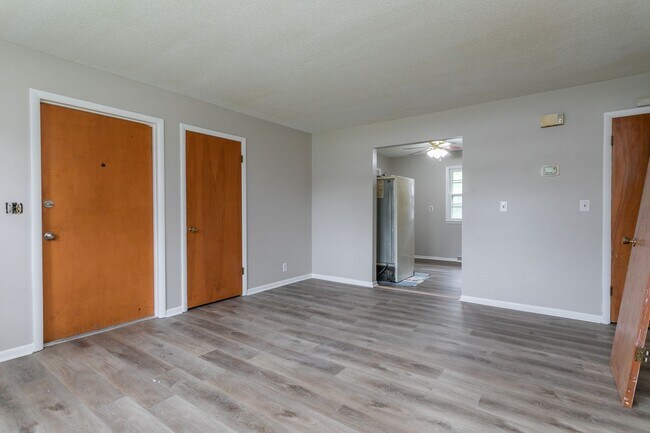 Building Photo - 3611 Rock Quarry Rd