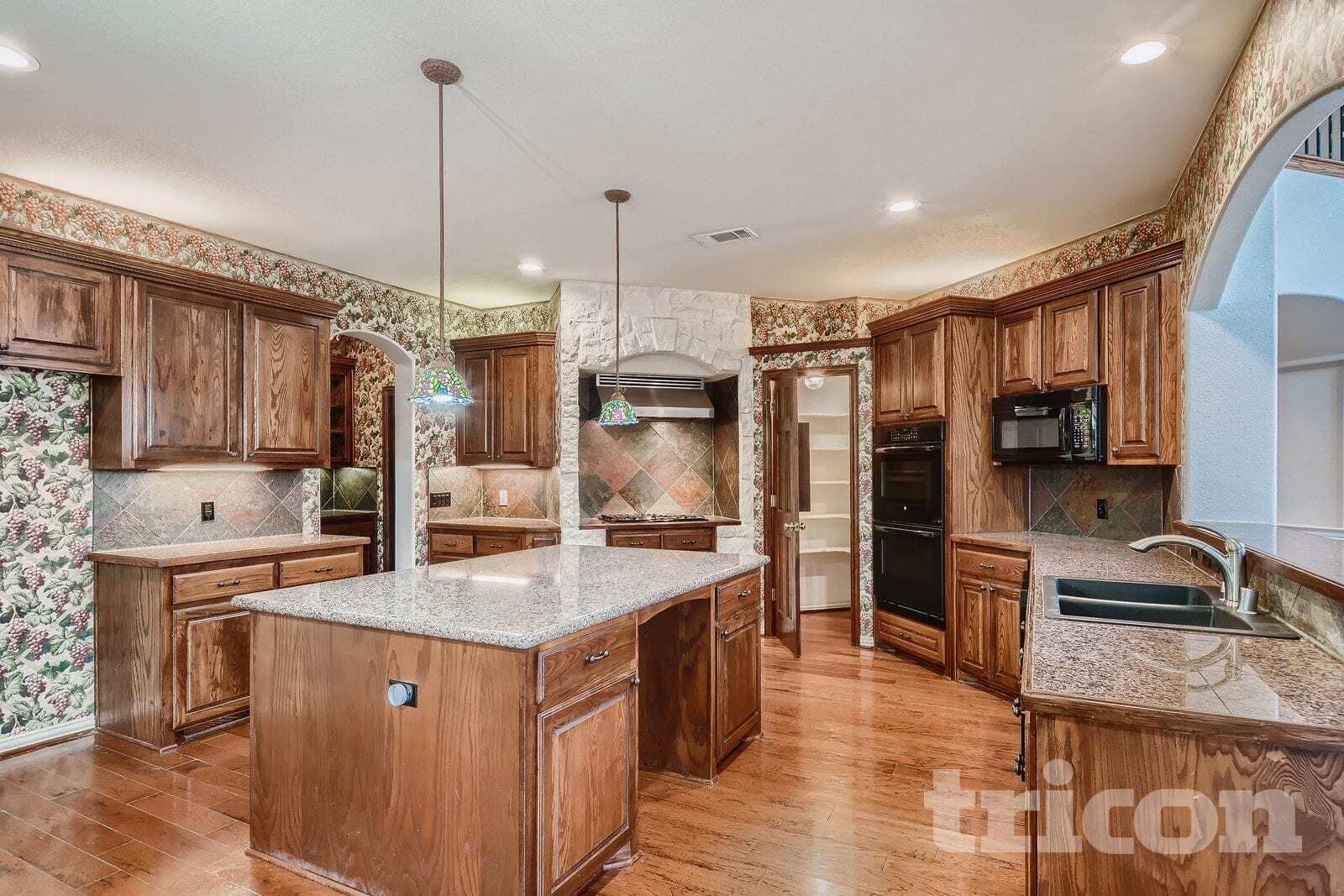 Building Photo - 10601 Waterview Pkwy