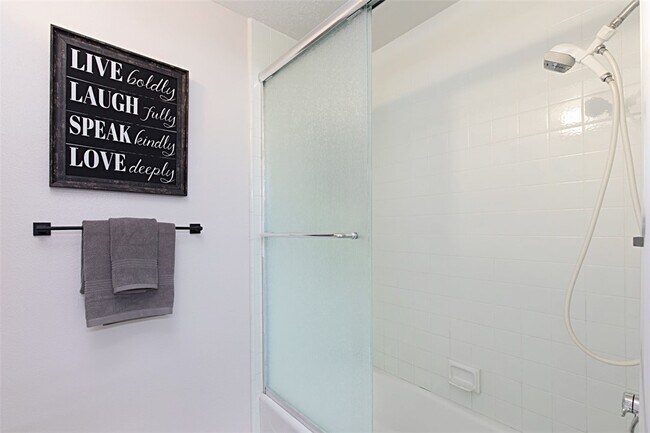 Building Photo - 232 S La Esperanza