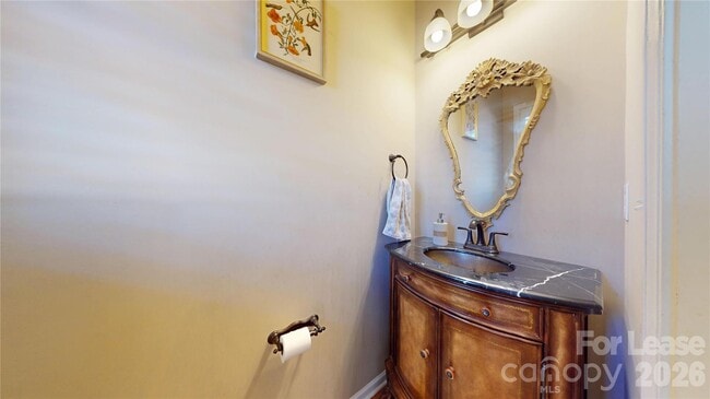 Building Photo - 10924 Alderbrook Ln