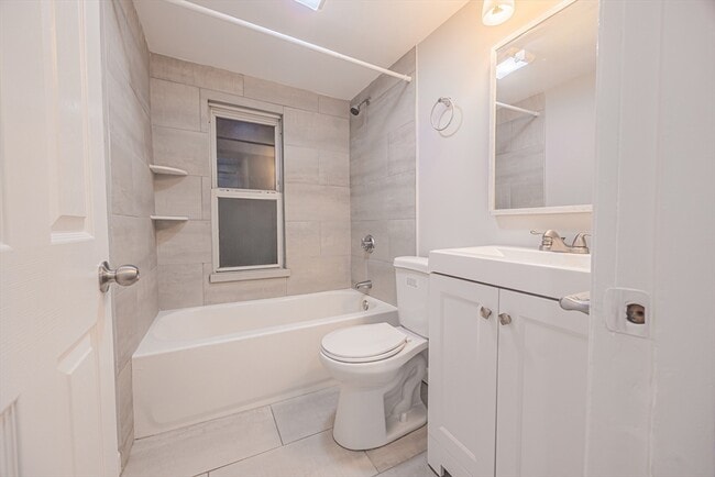 Building Photo - 49 Essex St