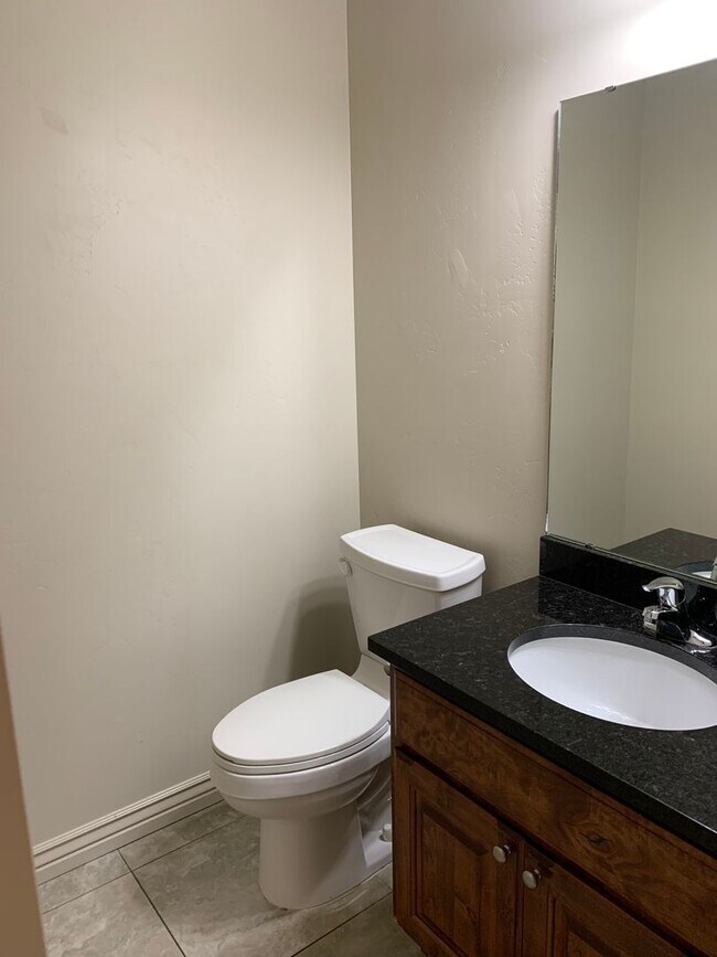 Building Photo - 2378 S Knights Way