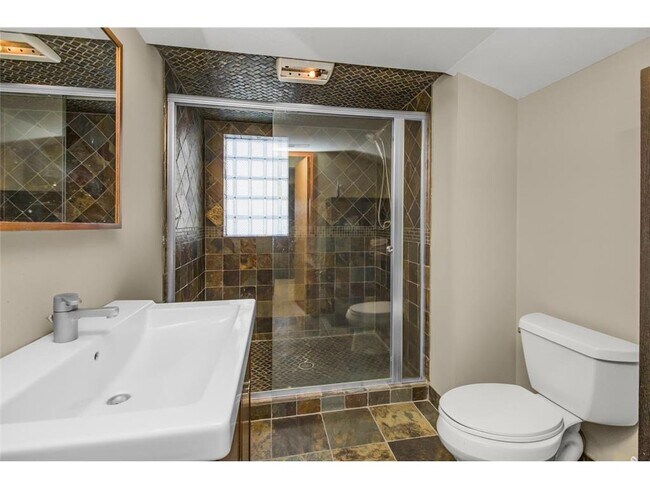 Building Photo - 139 Otis Avenue