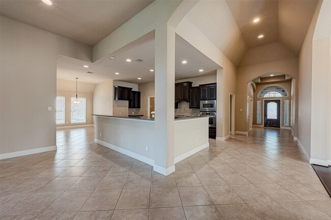 Building Photo - 5810 Emmit Creek Ln