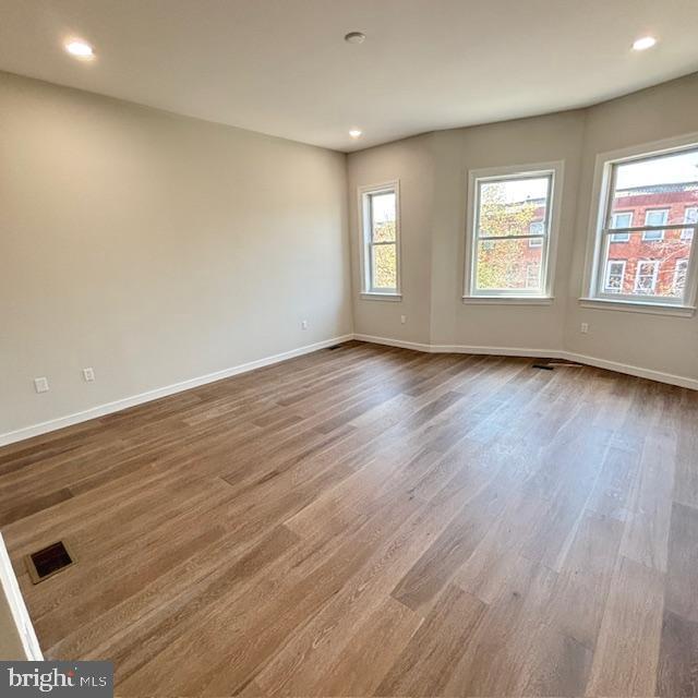 Building Photo - 2317 Callow Ave