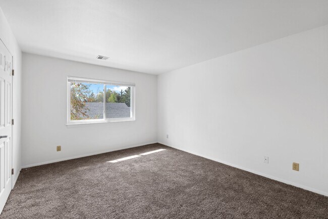 Building Photo - 14826 W Hidden Creek Ct
