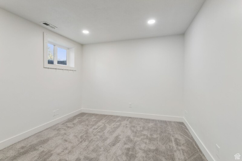 Building Photo - 155 W 800 N