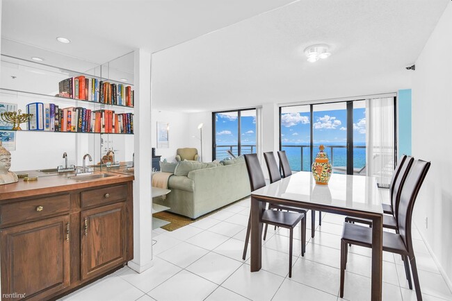 Building Photo - 2 br, 2 bath Condo - 250 S Ocean Blvd Apt 16D