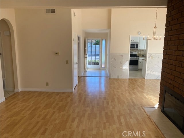 Building Photo - 24 Woodpine Dr