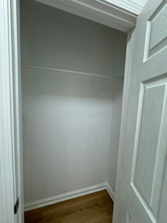 Building Photo - 133 Briarwood Rd