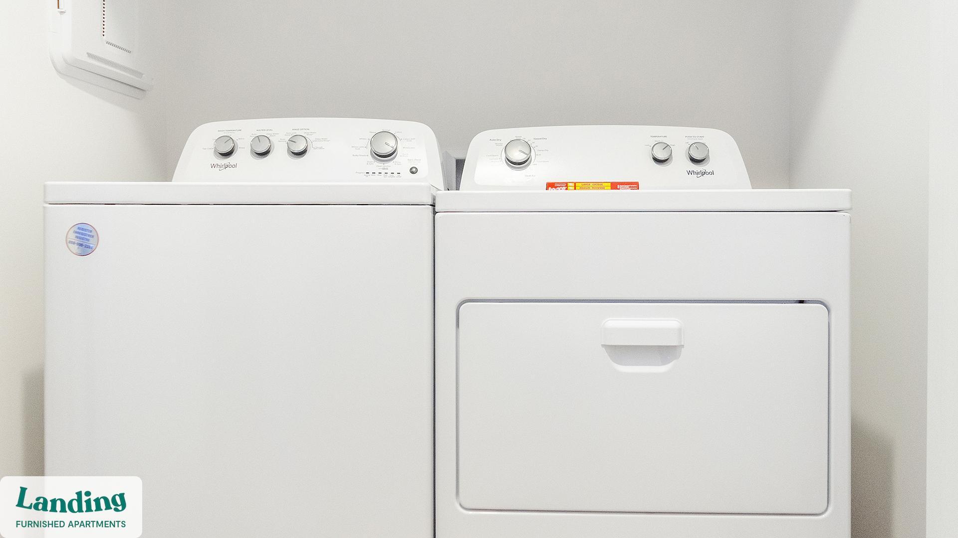 Building Photo - 650 N Main St