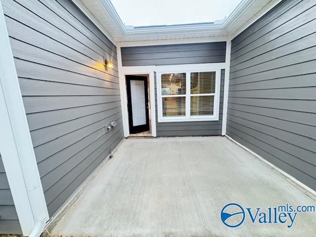 Building Photo - 136 Foster Wy Dr