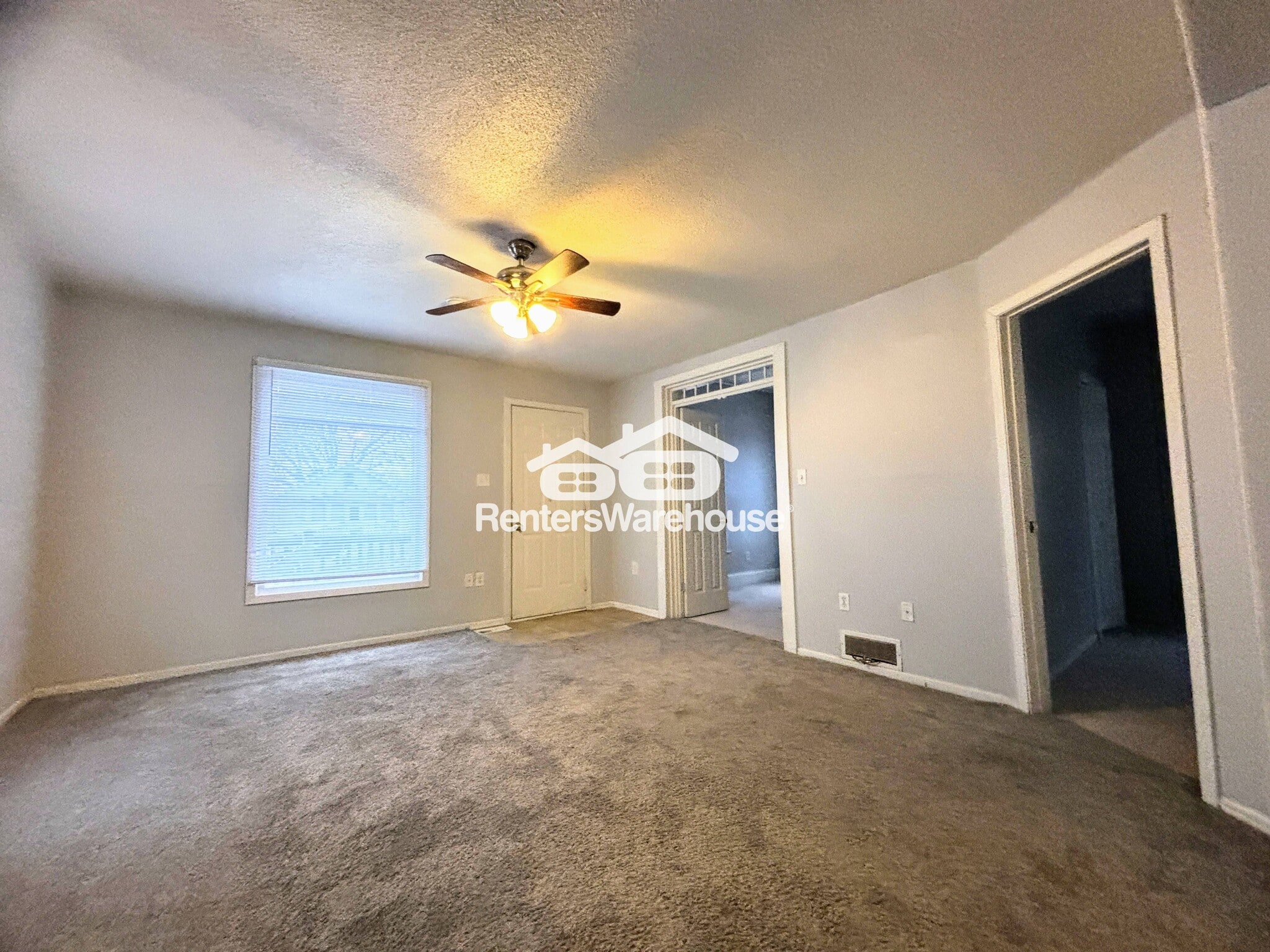 Building Photo - 409 2nd St