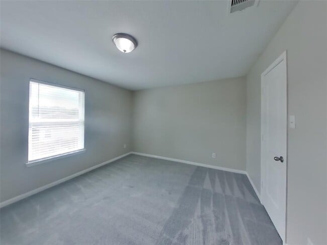 Building Photo - 20526 Freedom River Dr
