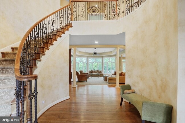 Building Photo - 9864 Walker Glen Ct