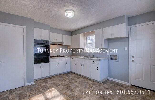 Building Photo - 7305 Kentucky Ave