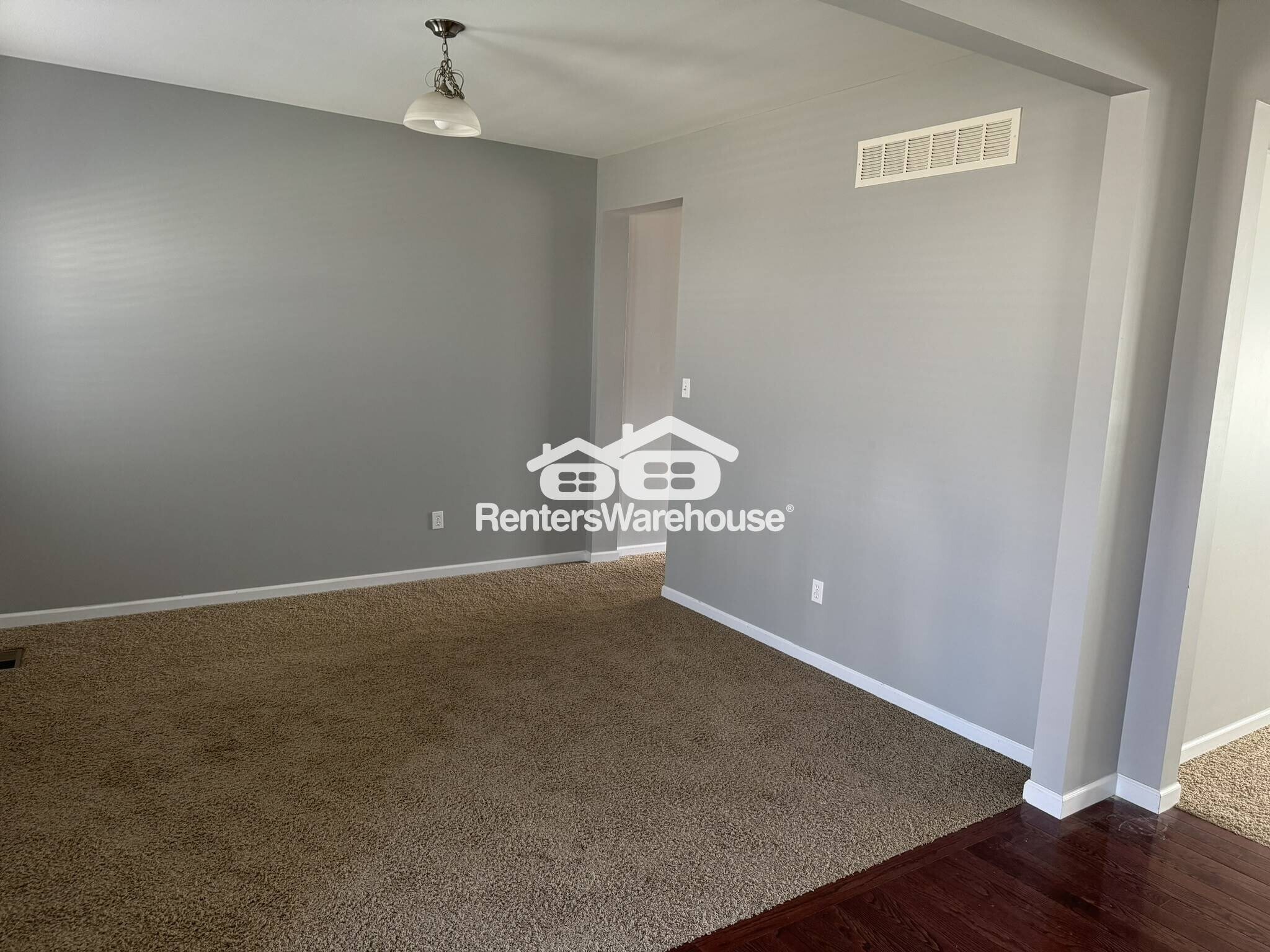 Building Photo - 78 Fountainview Dr