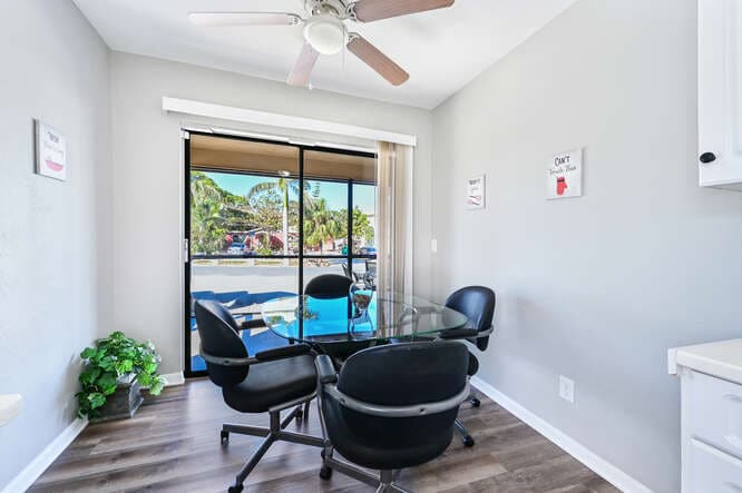 Building Photo - 253 2nd Ave