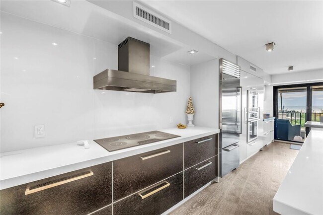 Building Photo - 4450 Gulf Blvd