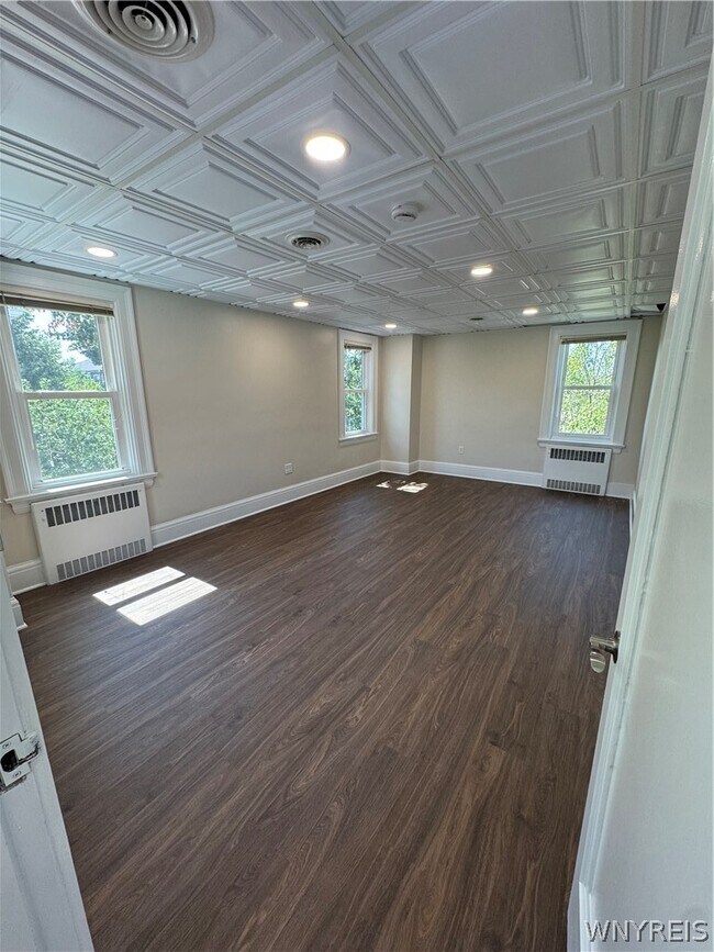 Building Photo - 77 Humboldt Pkwy