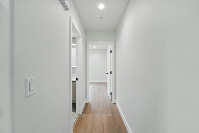 Building Photo - 8234 Blackburn Ave