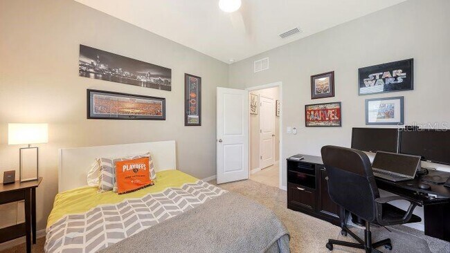 Building Photo - 2108 Midnight Pearl Dr