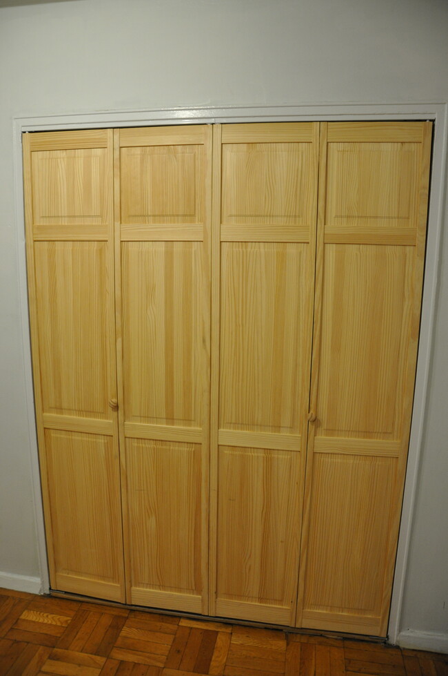 Walk-In Closet Doors Open Fully - 101 W 12th St