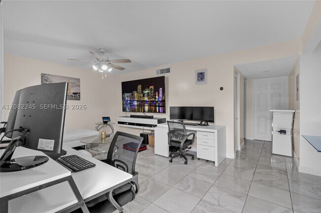 Building Photo - 329 W 68th St