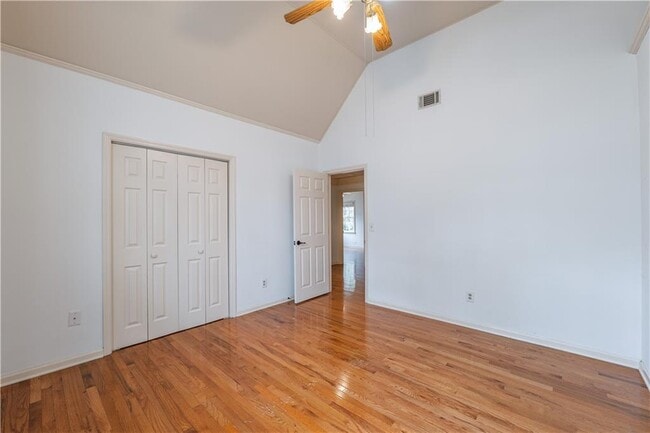 Building Photo - 6215 Bannerhorn Run