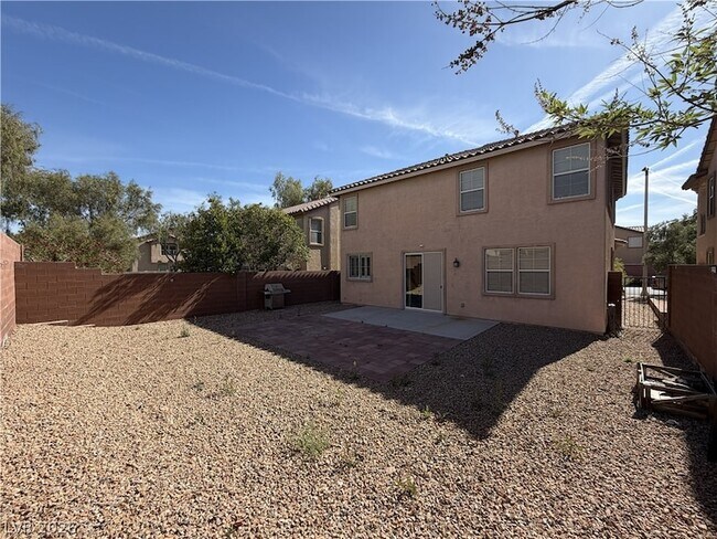 Building Photo - 11211 Fort Vasquez St