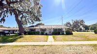 Building Photo - 4709 Redfern Dr