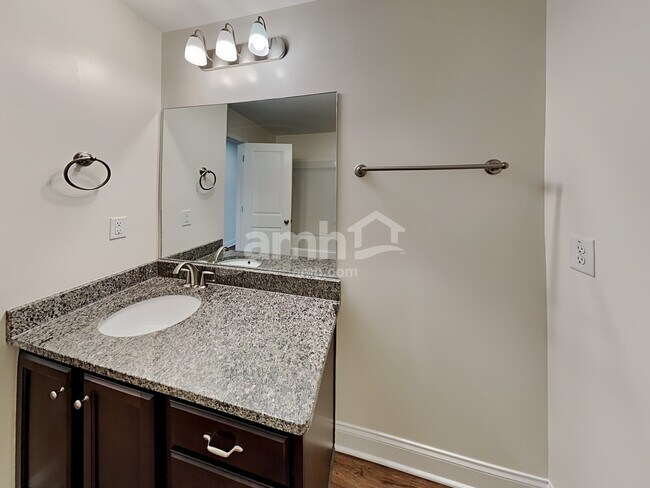 Building Photo - 269 Makenna Dr