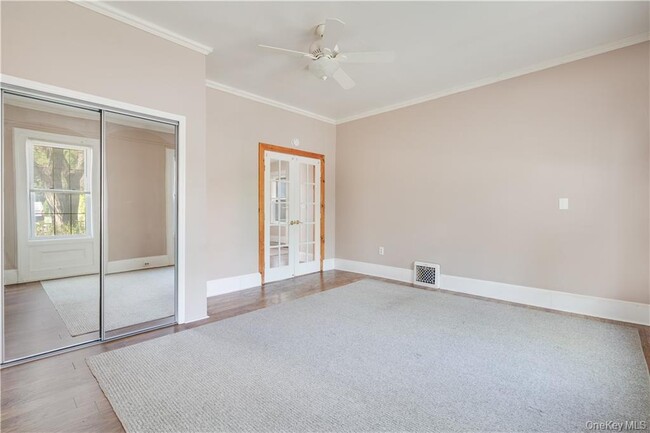 Building Photo - 163 Union St