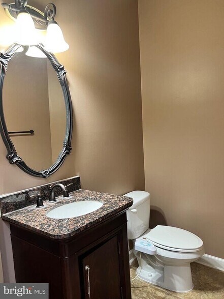 Building Photo - 44377 Stone Roses Cir