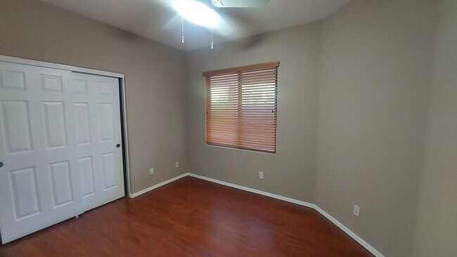 Building Photo - BEAUTIFUL 4-BEDROOM IN POWER RANCH!
