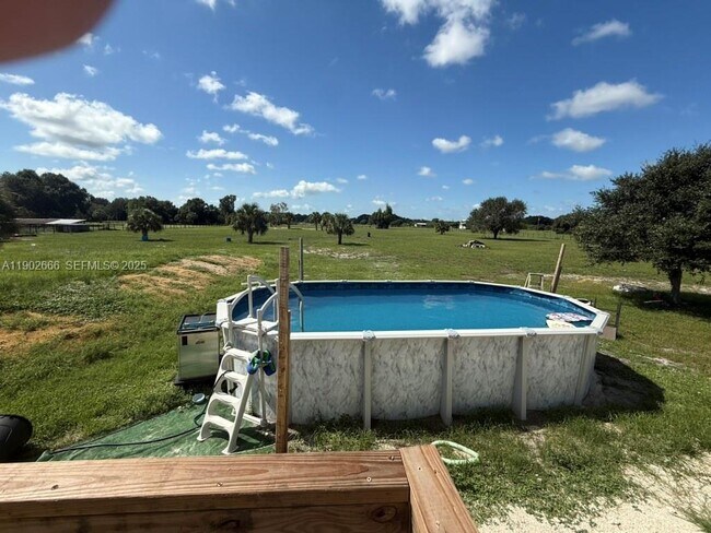 Building Photo - 1250 Homestead Ave