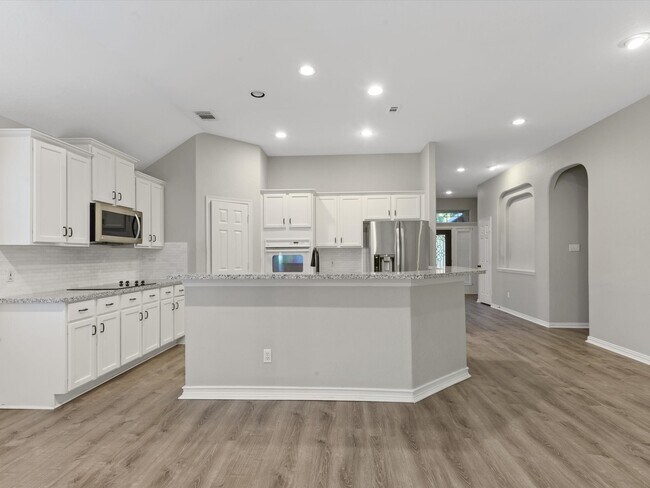 Building Photo - 23719 Allingham Ln