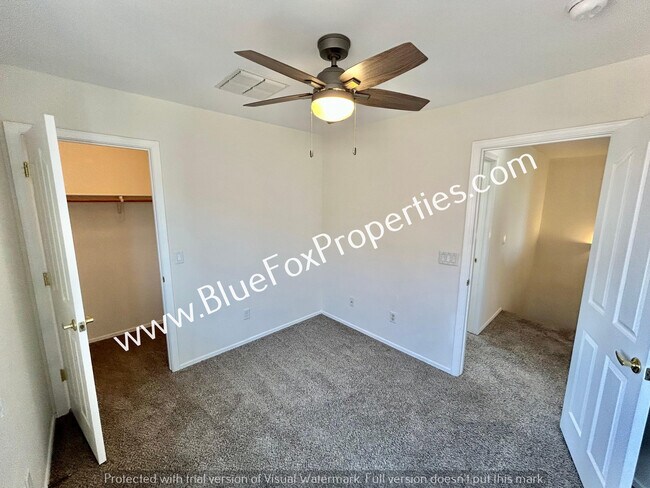 Building Photo - 6863 S Cottontail Run Ave